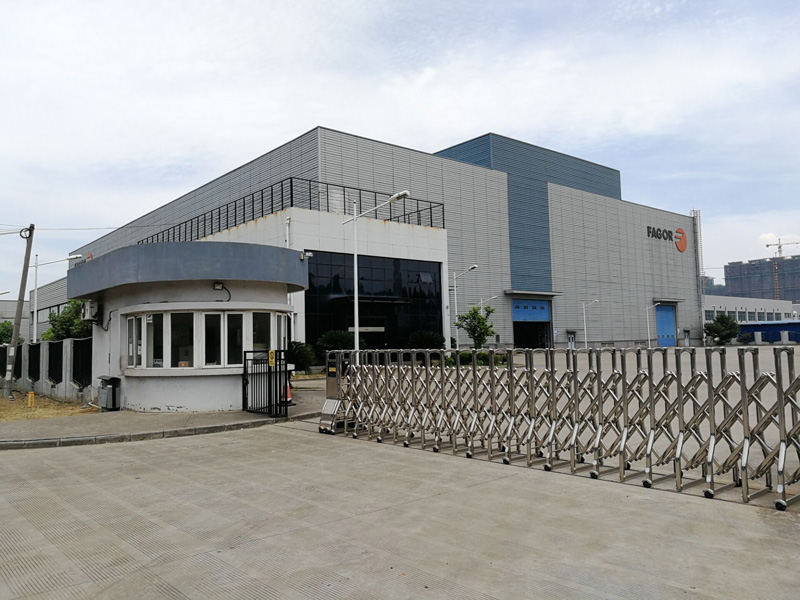 昆山法格鍛壓機(jī)床廠(chǎng)房